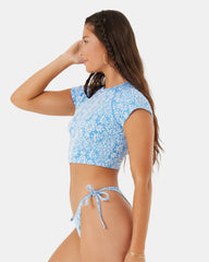 Tile Tranquility Crop Short Sleeve Rashguard