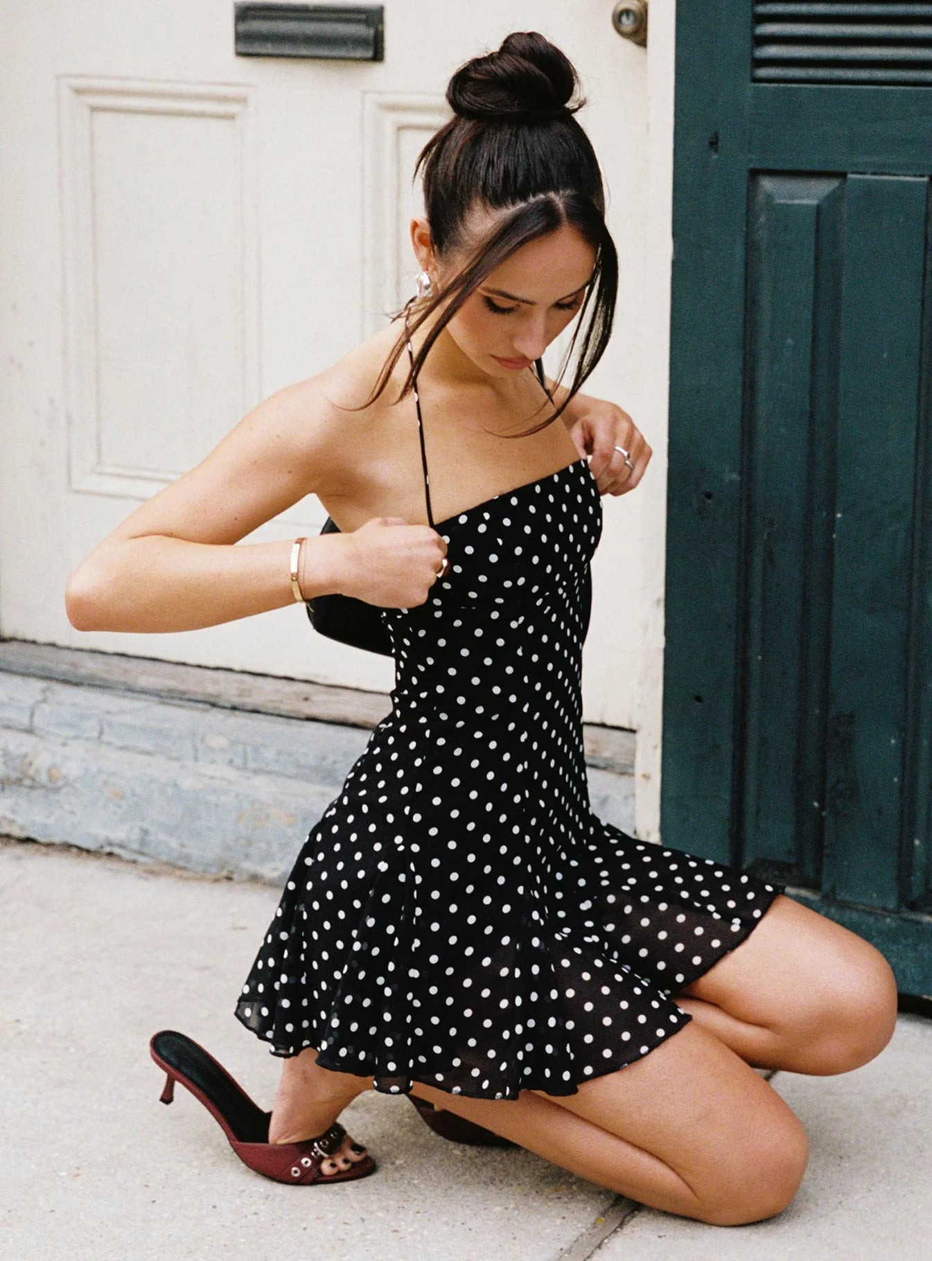 Delamere Mini Dress Black / White Stylevib Delamere Mini Dress Black / White Stylevib